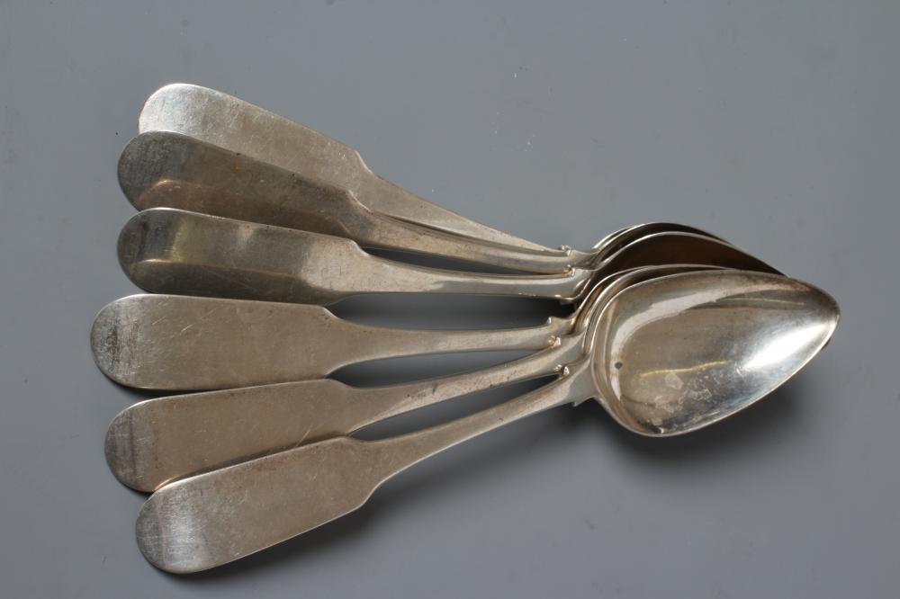 A SET OF SIX GEORGE III IRISH FIDDLE PATTERN SILVER DESSERT SPOONS, by John Power, Dublin 1805, 7ozs Image