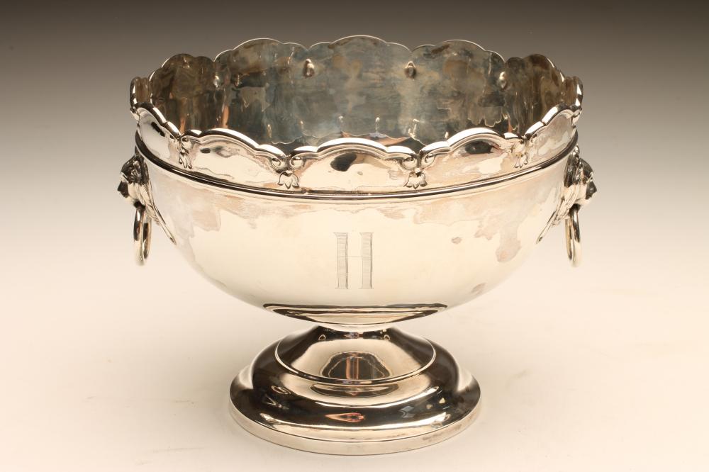 AN EDWARDIAN SILVER ROSE BOWL Image