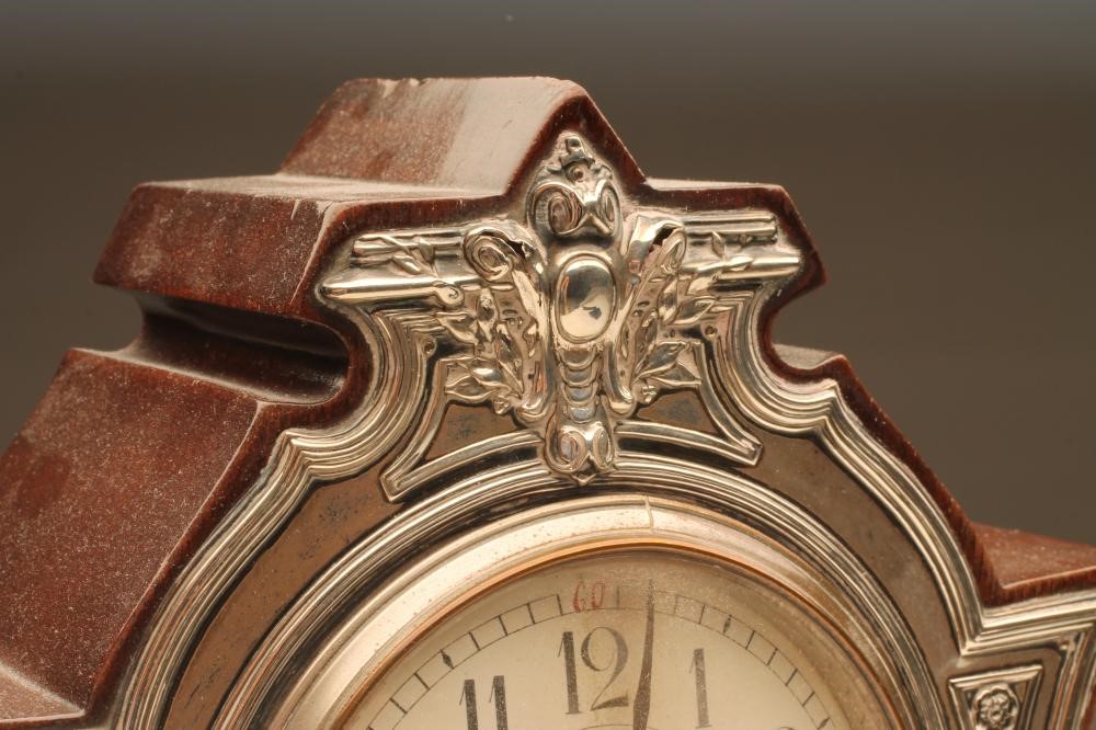 AN EDWARDIAN BALLOON CASE MANTEL CLOCK Image