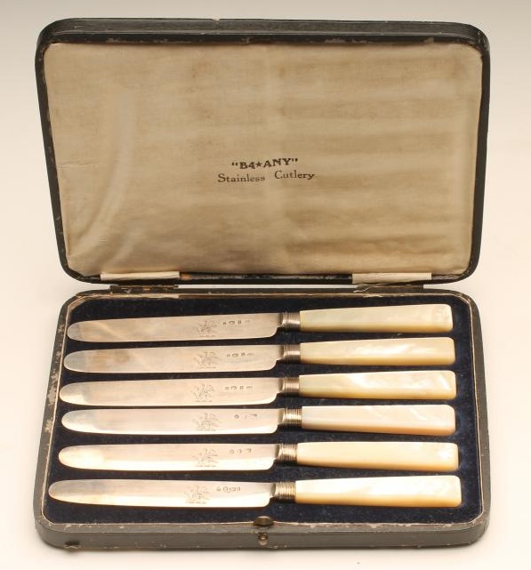 A COMPOSITE SET OF SIX GEORGE IV SILVER TEA KNIVES Image