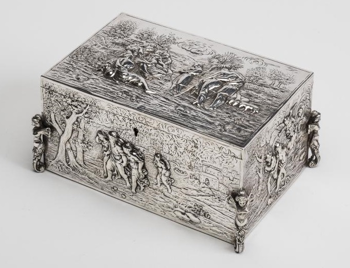 A CONTINENTAL CASKET Image