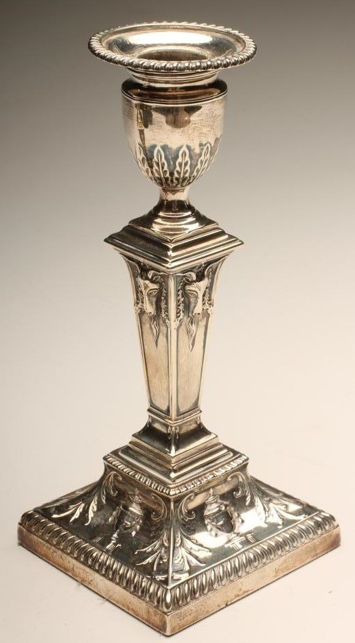 A PAIR OF LATE VICTORIAN SILVER CANDLESTICKS Image
