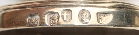 A PAIR OF GEORGE III SILVER PEDESTAL SALTS Image