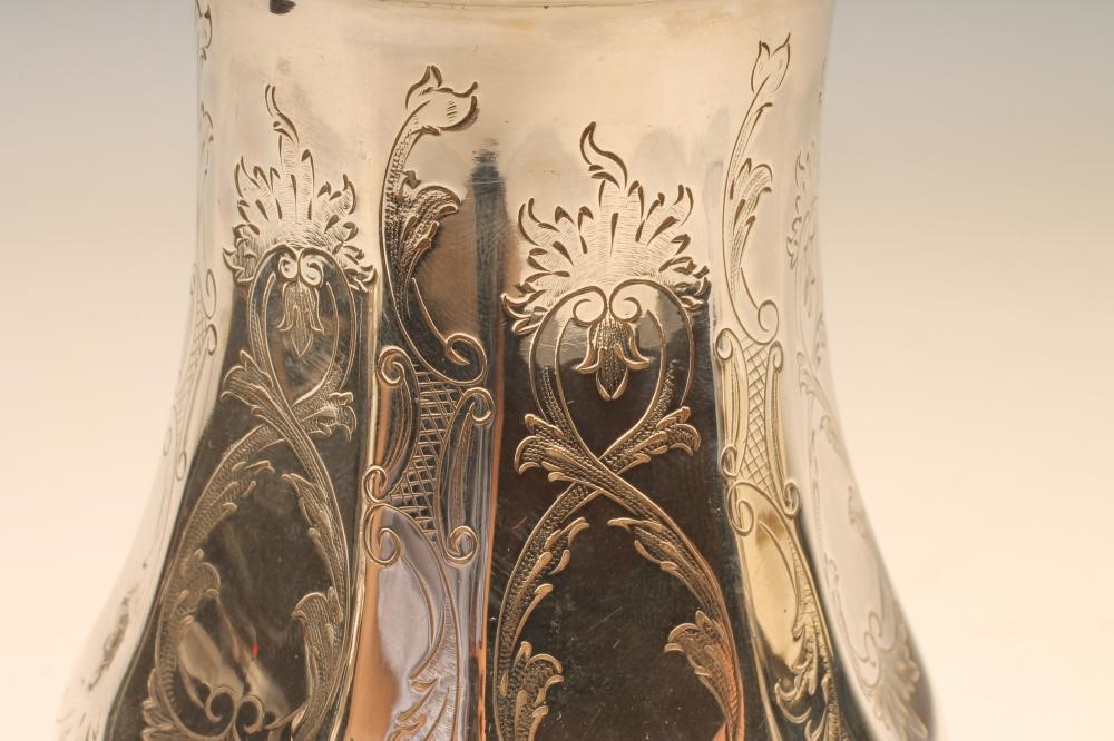 A VICTORIAN SILVER SUGAR CASTOR Image