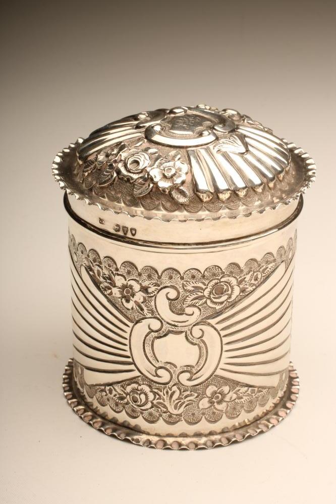 A LATE VICTORIAN SILVER BOX AND COVER Image