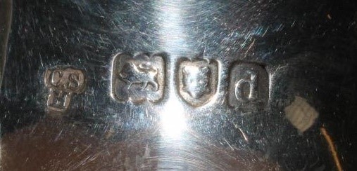 A LATE VICTORIAN SILVER MILK JUG Image