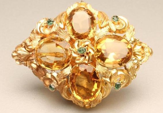 A VICTORIAN CITRINE BROOCH Image