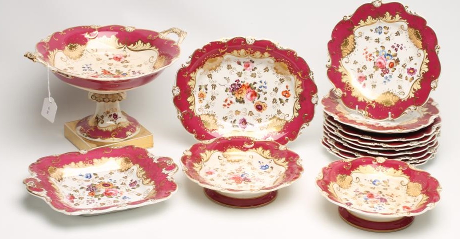 AN ENGLISH PORCELAIN DESSERT SERVICE Image