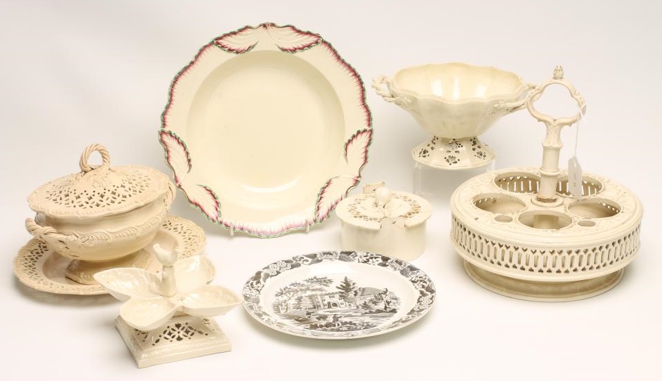 A COLLECTION OF LEEDS AND OTHER CREAMWARE Image