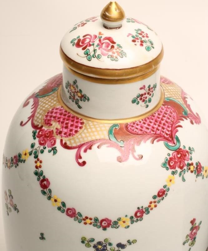 A PAIR OF CONTINENTAL PORCELAIN VASES AND COVERS Image