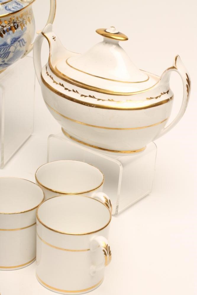 A SPODE PORCELAIN LONDON SHAPE PART TEA AND COFFEE SERVICE Image