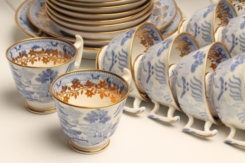 A SPODE PORCELAIN LONDON SHAPE PART TEA AND COFFEE SERVICE Image