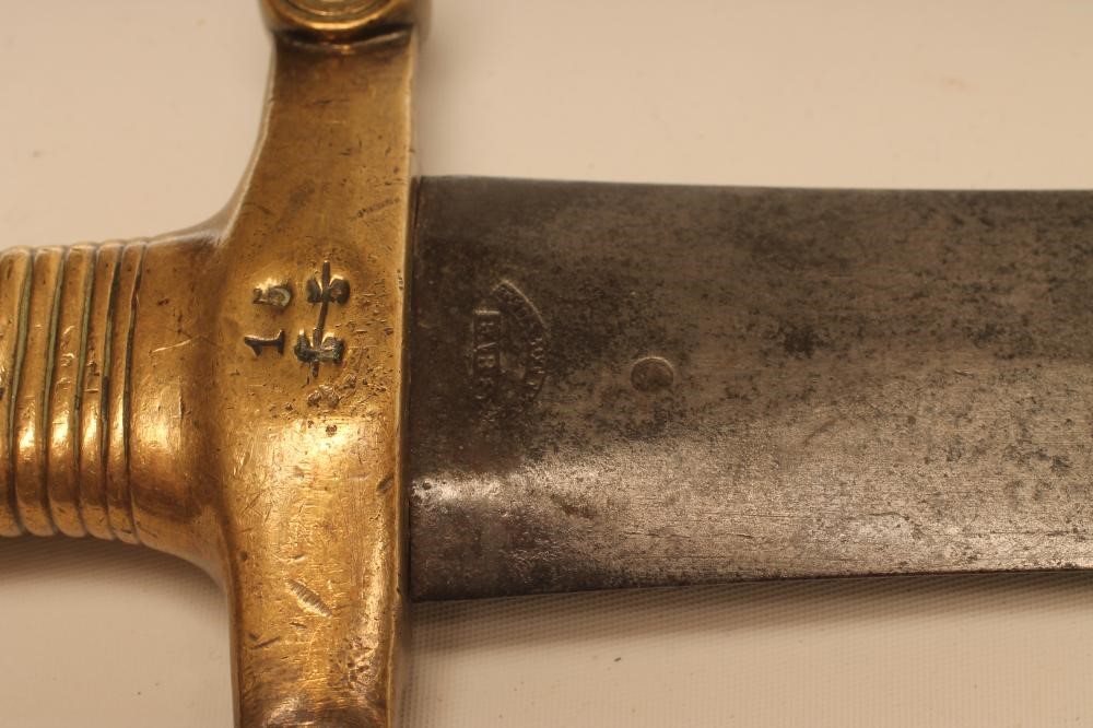 A FRENCH MODEL 1816 ARTILLERY SWORD Image