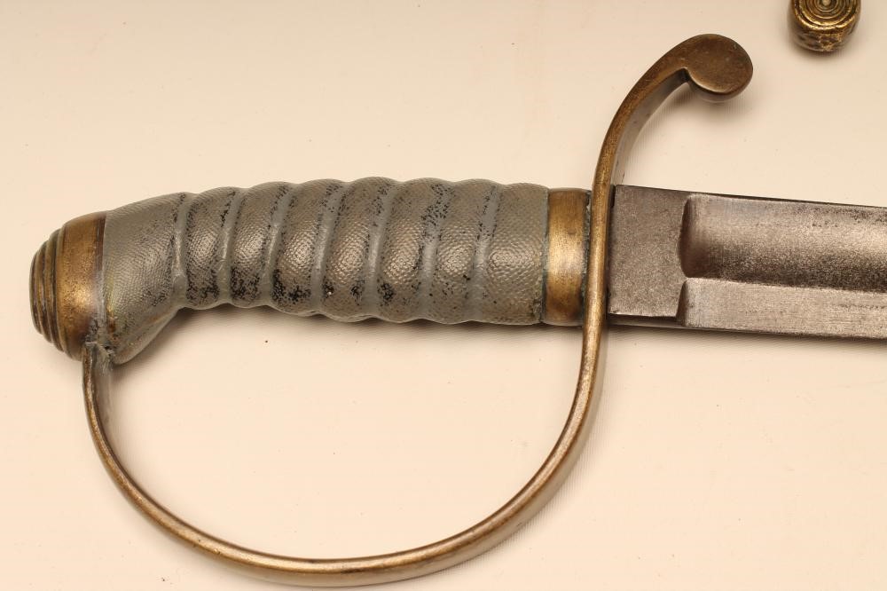 A FRENCH MODEL 1816 ARTILLERY SWORD Image