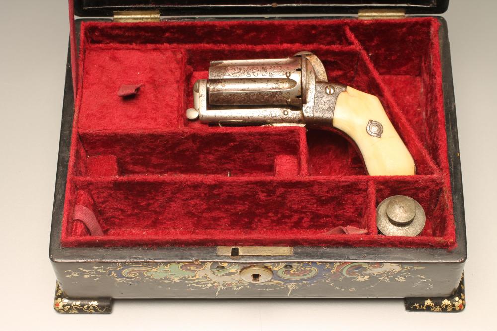 A FRENCH SIX SHOT PINFIRE POCKET REVOLVER Image