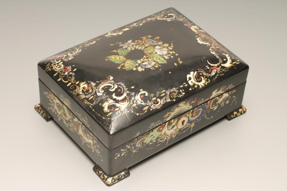 A FRENCH SIX SHOT PINFIRE POCKET REVOLVER Image