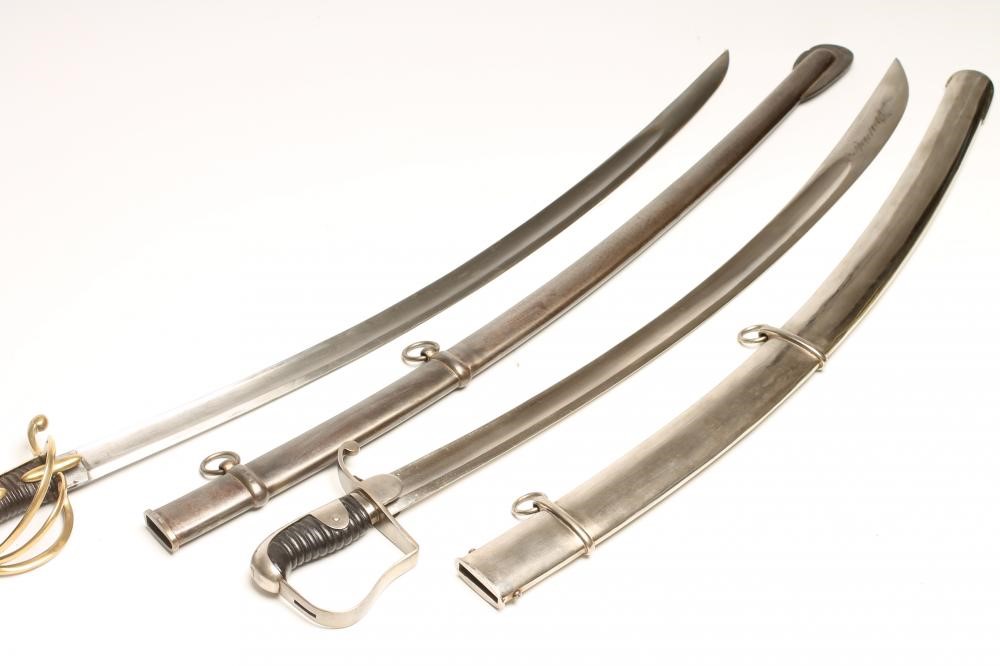 A GOOD QUALITY REPRODUCTION 1796 PATTERN CAVALRY SWORD Image