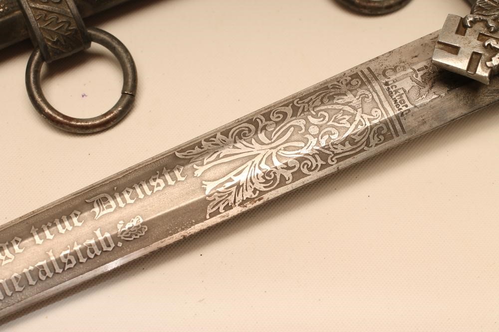 A THIRD REICH LUFTWAFFE OFFICER'S DAGGER Image