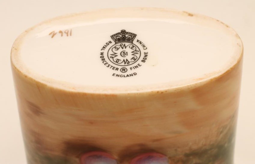 A ROYAL WORCESTER CHINA MATCH HOLDER Image