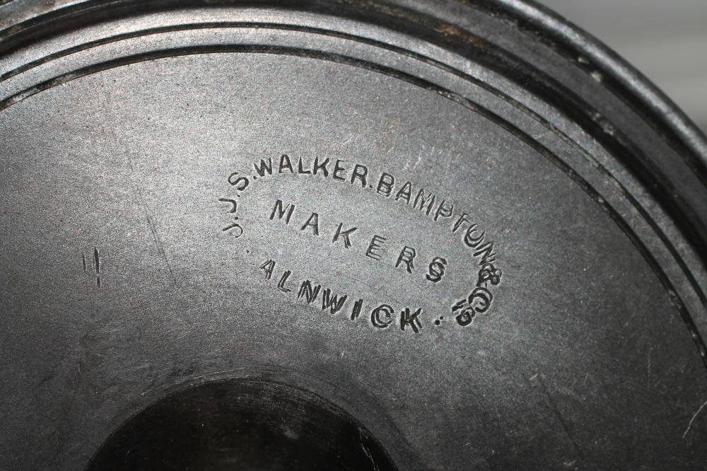 A HARDY ALTEX SPINNING REEL in original Hardy box Image