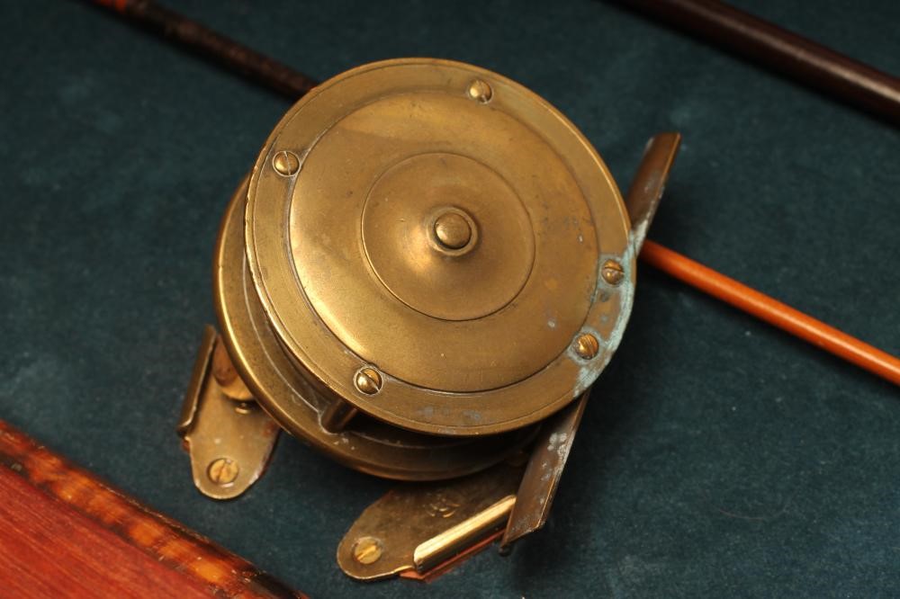 A CROISDALE & COX GREEN HEART FIVE PIECE FISHING ROD Image