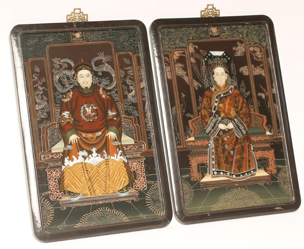 A PAIR OF CHINESE REVERSE PAINTINGS ON GLASS Image