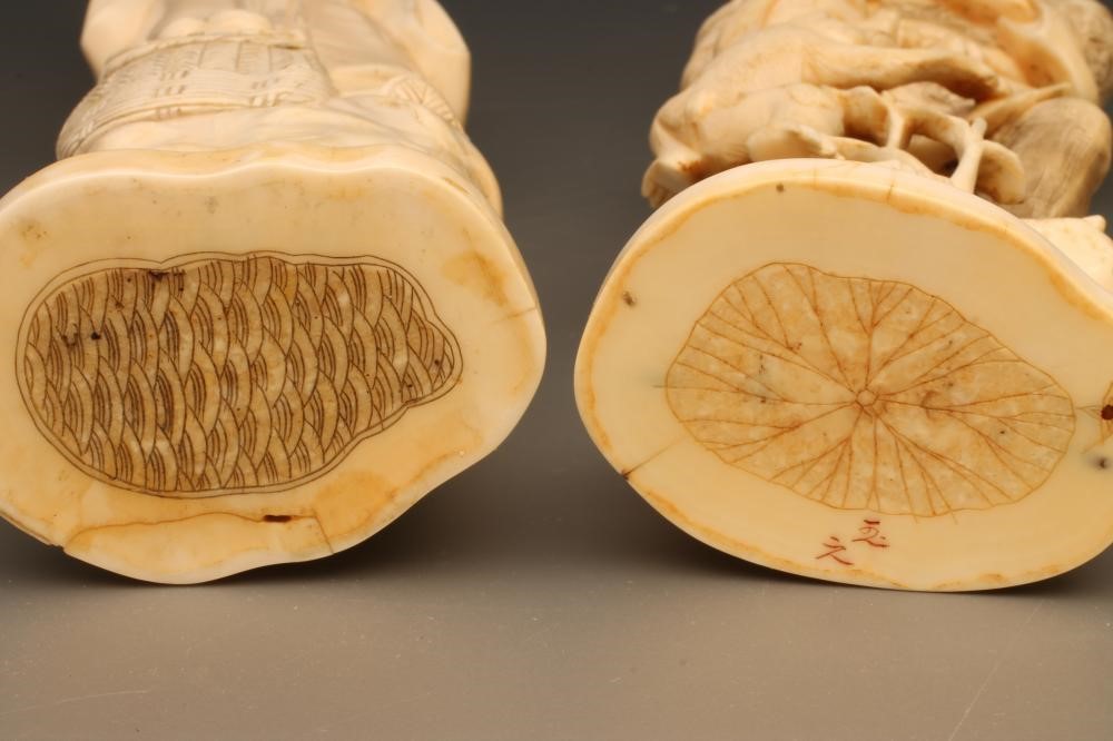 TWO JAPANESE IVORY OKIMONO Image