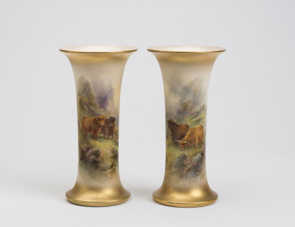 A PAIR OF ROYAL WORCESTER CHINA VASES Image