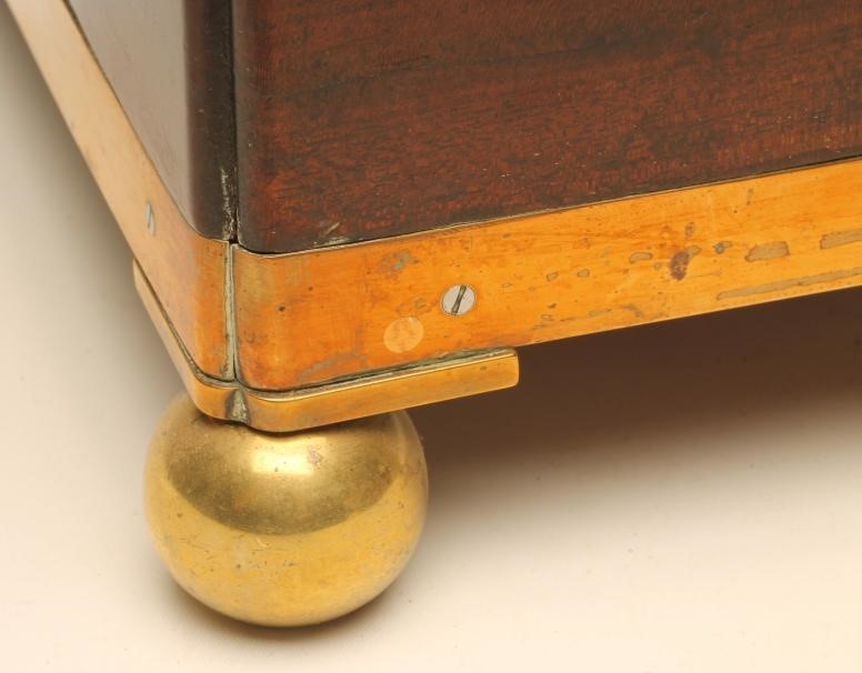 A GEORGIAN MAHOGANY JARDINIERE Image