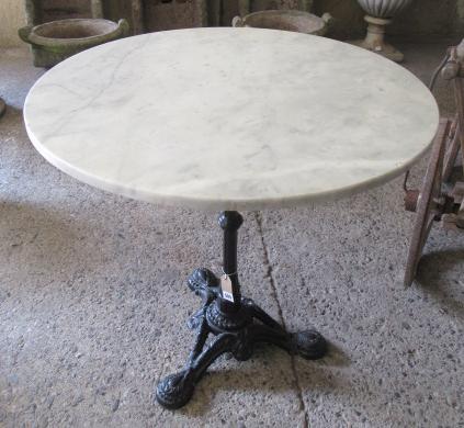 A VICTORIAN CAST IRON PUB TABLE Image