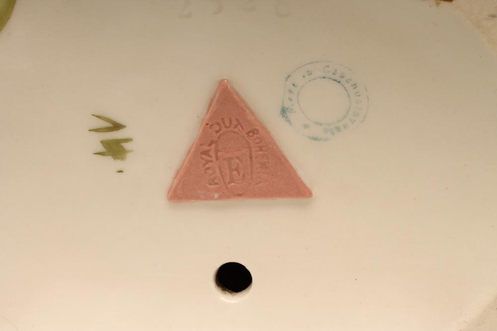 AN ART NOUVEAU ROYAL DUX BISQUE PORCELAIN FIGURAL CENTREPIECE Image