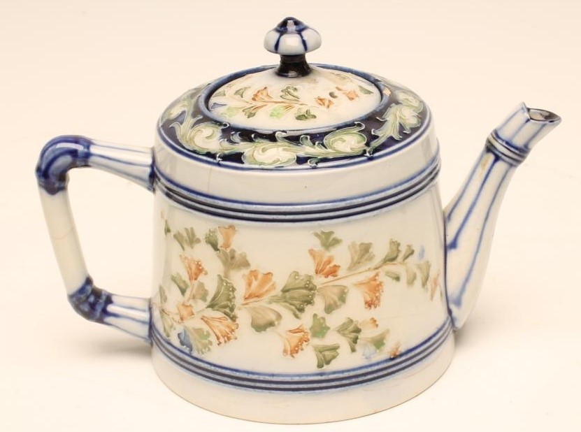 A MACINTYRE MOORCROFT POTTERY DURA WARE TEAPOT AND COVER Image