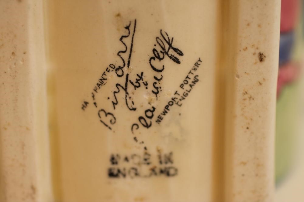 A CLARICE CLIFF NEWPORT POTTERY BIZARRE "BONJOUR" JUG Image