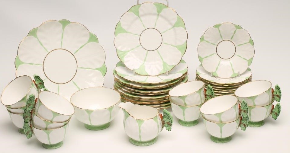 AN AYNSLEY CHINA "BUTTERFLY" TEA SERVICE Image