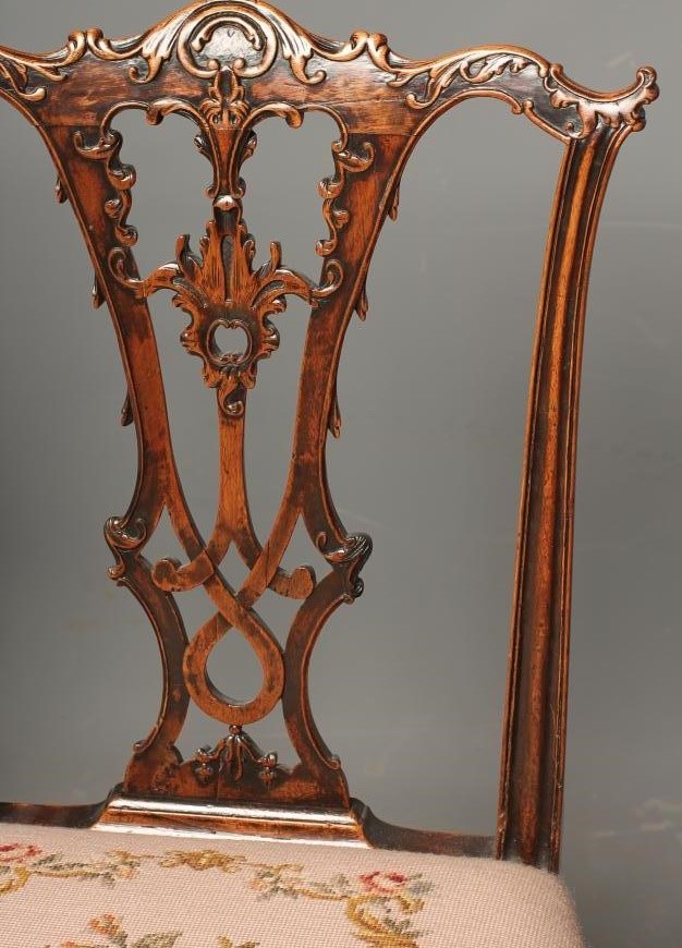 A GEORGIAN MAHOGANY SIDE CHAIR Image