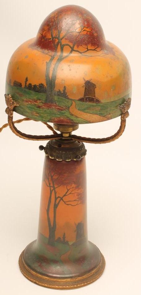 A FRENCH ART DECO ELECTRIC GLASS TABLE LAMP BASE AND SHADE Image