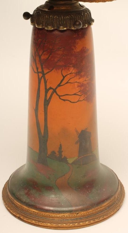 A FRENCH ART DECO ELECTRIC GLASS TABLE LAMP BASE AND SHADE Image