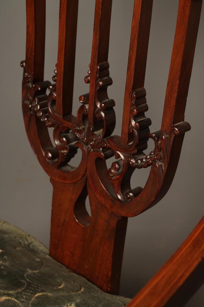 A LADY'S MAHOGANY FRAMED ELBOW CHAIR Image