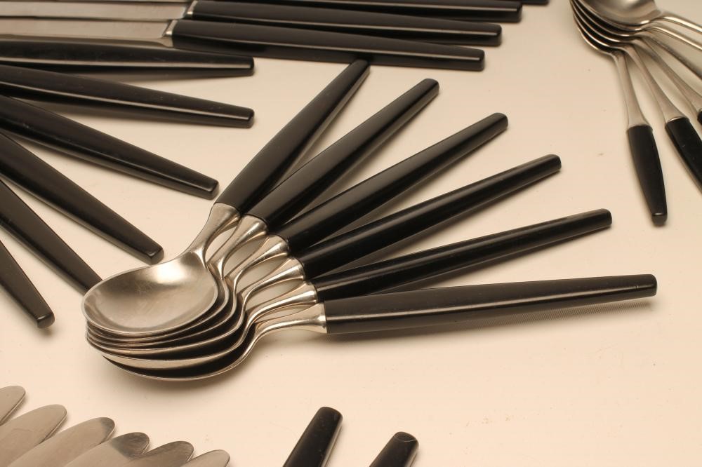 A DANISH LUNDTOFTE STAINLESS STEEL TABLE SERVICE Image