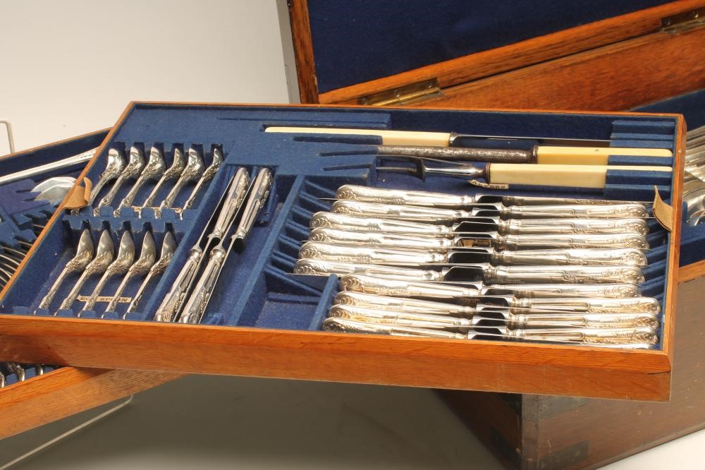 AN EPNS TABLE SERVICE Image