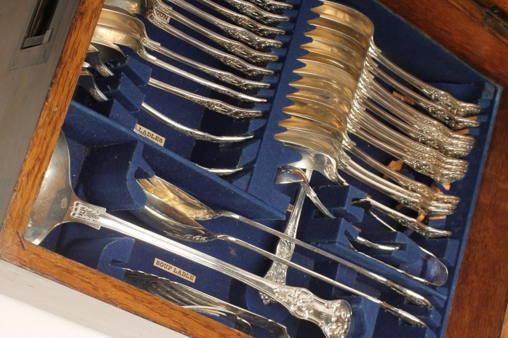 AN EPNS TABLE SERVICE Image