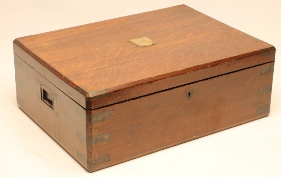 AN EPNS TABLE SERVICE Image