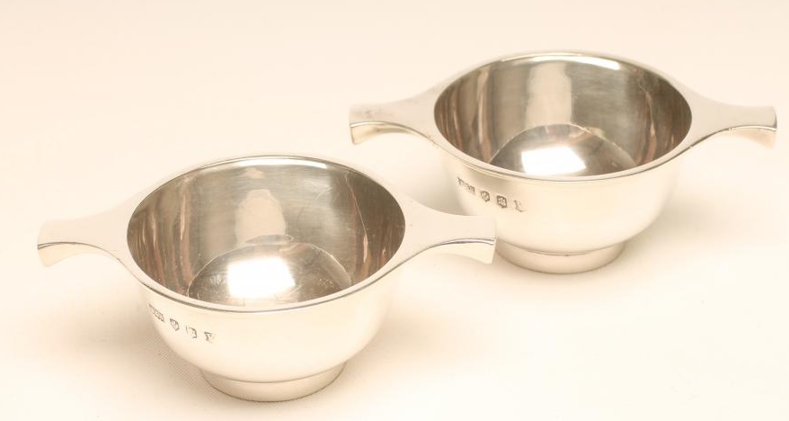 A PAIR OF SILVER NOVELTY SALTS Image