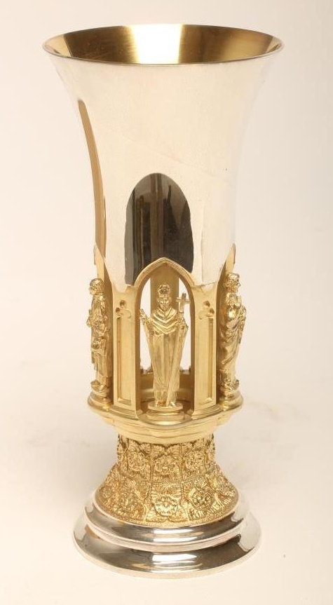 A SILVER GOBLET to match the previous lot Image