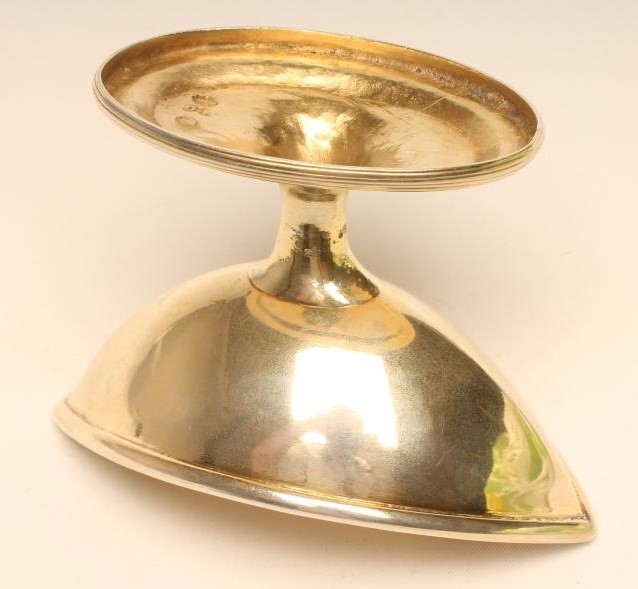 A GEORGE III IRISH SILVER PEDESTAL SALT Image