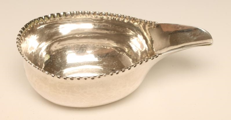 A GEORGE III SILVER PAP BOAT Image