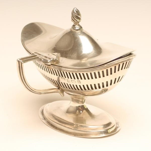 AN EDWARDIAN SILVER PEDESTAL MUSTARD Image