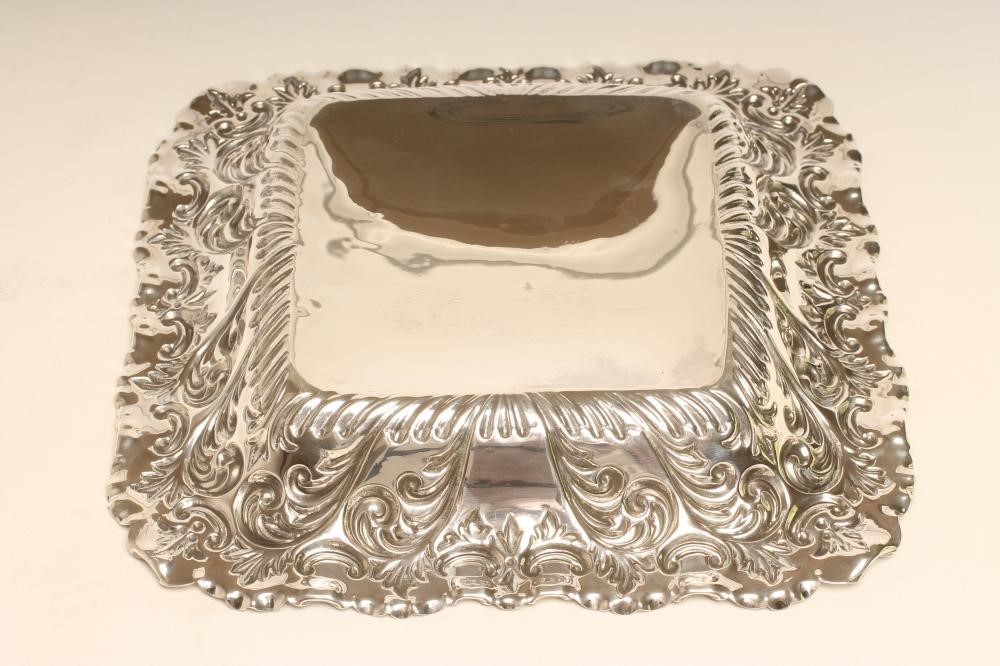 A LATE VICTORIAN SILVER DISH Image