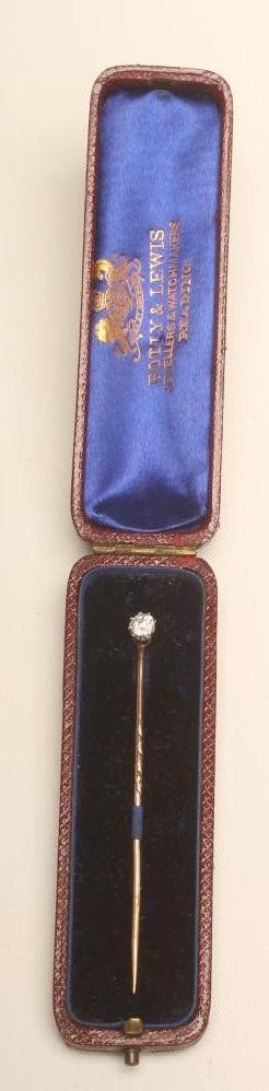 A DIAMOND STICK PIN Image