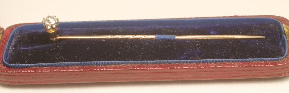A DIAMOND STICK PIN Image